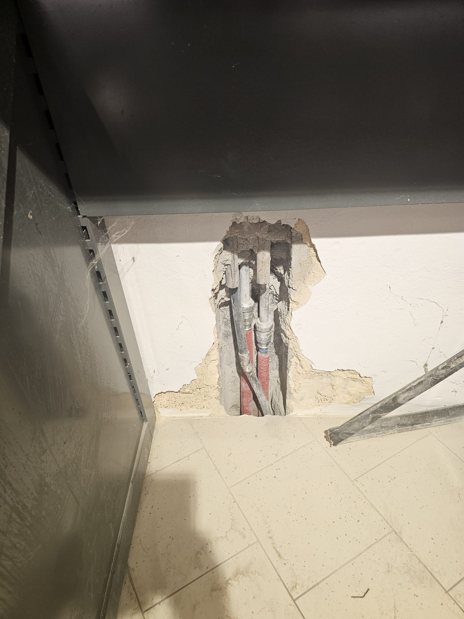 Wiederherstellungsarbeiten im laufenden Betrieb in Dorsten